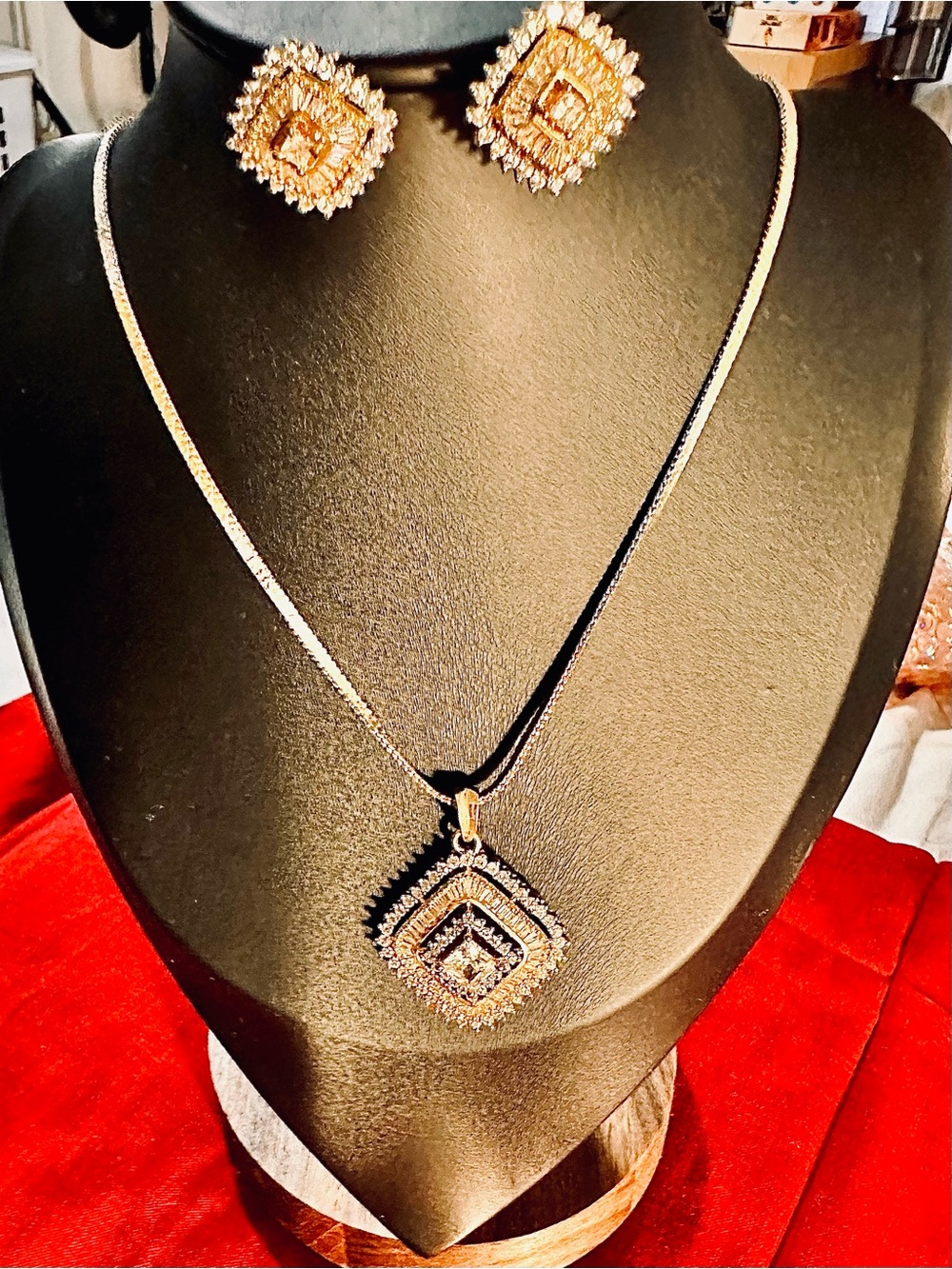 Elegant Gold-Tone Double Square Pendant Necklace and Earring Set - Gold